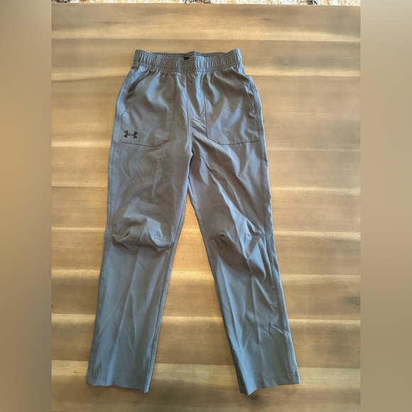 Under Armour Other - EUC Youth Boys Under Armour lightweight performance pants - size 7